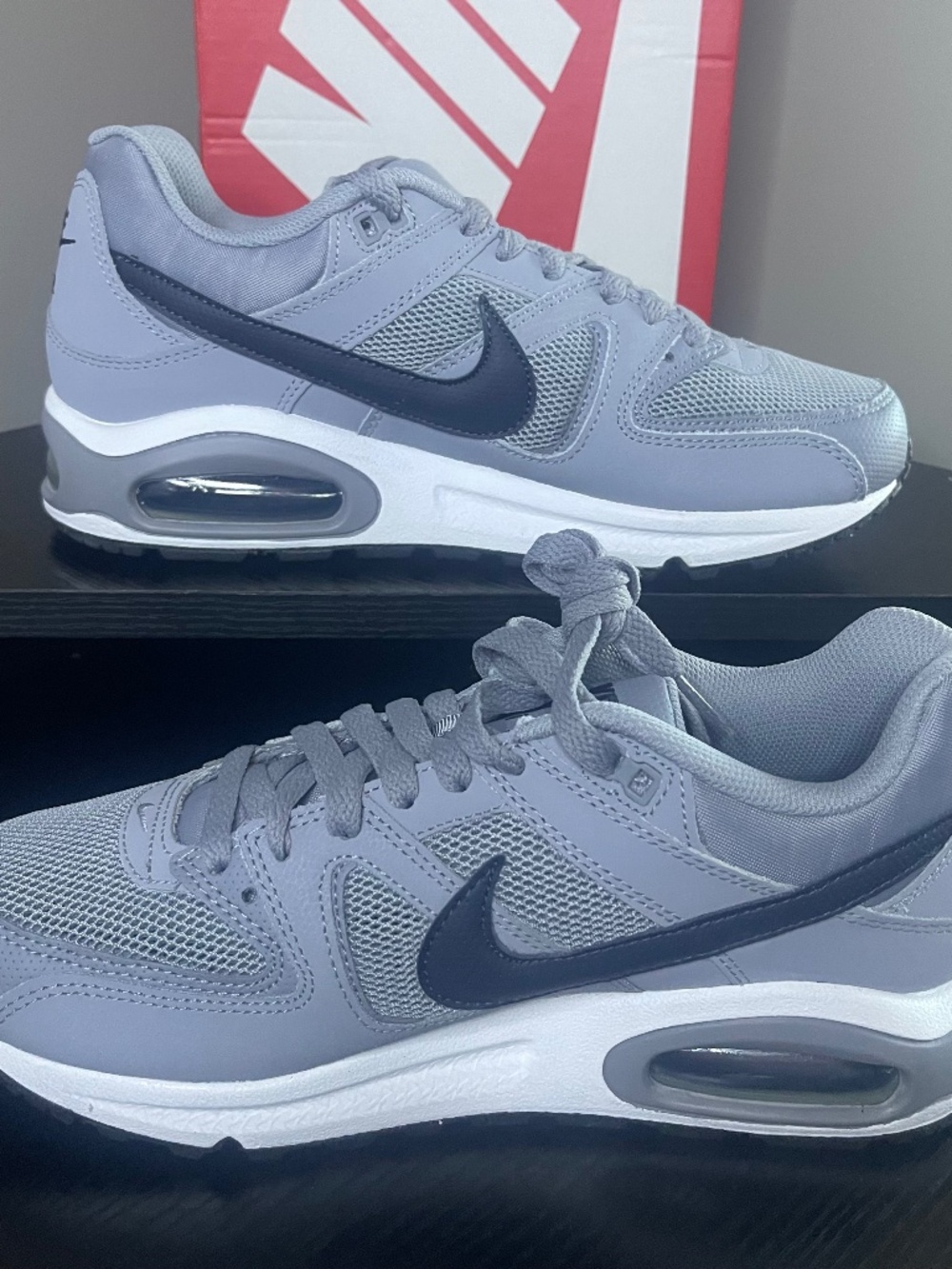 Nike Air Max Command Stealth Men’s 7 Women’s 8-8.5
